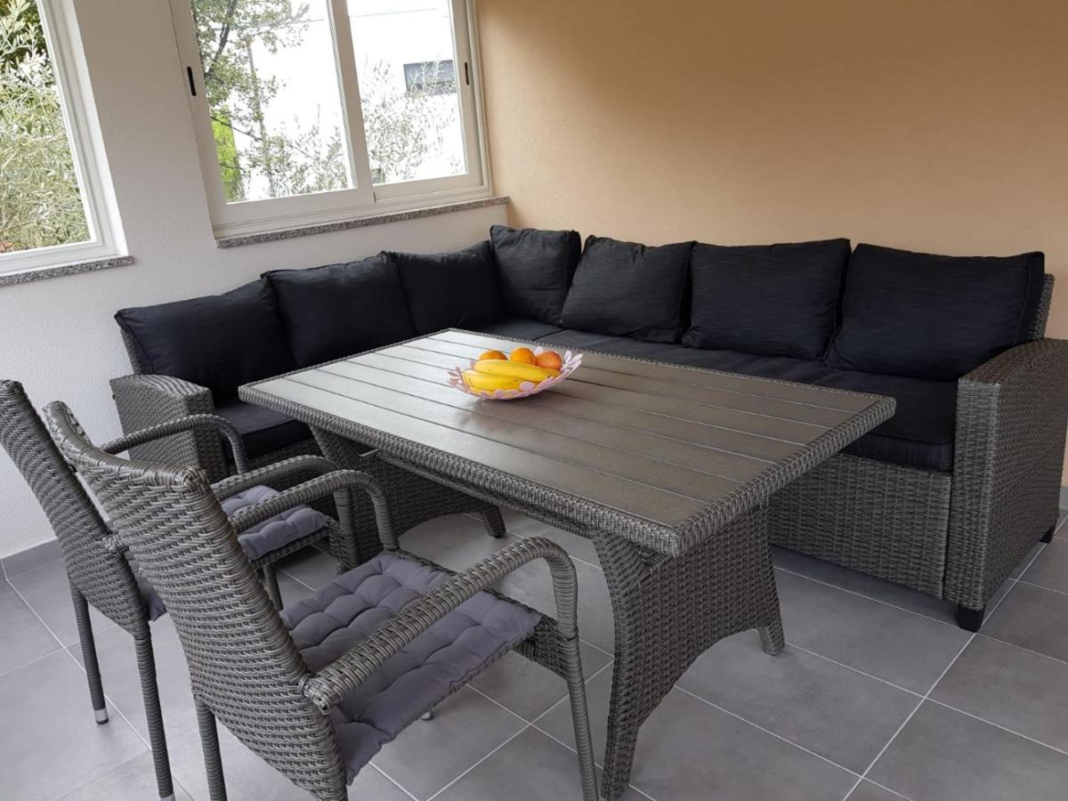Ferienwohnung Relax Zone III Malinska Exterior foto